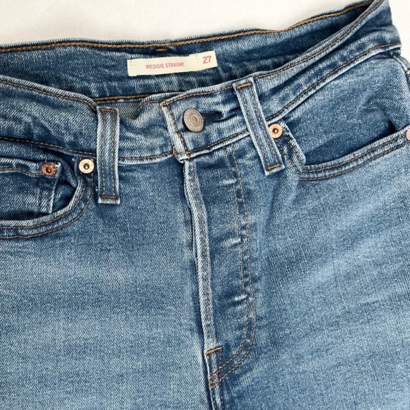 Levi’s Wedgie Straight Blue Women's Jeans Size 27 - Picture 2 of 5